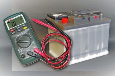 Valori che deve avere batteria auto